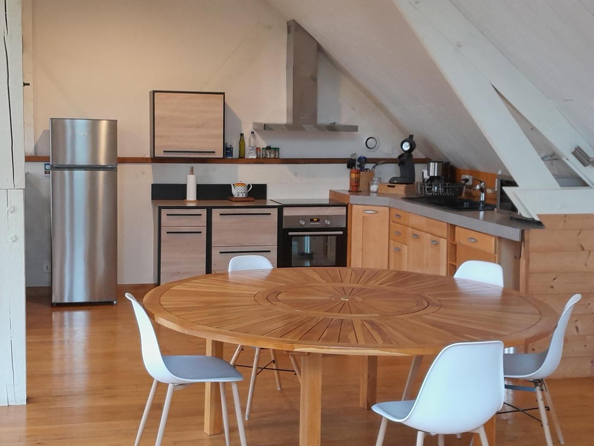 La Maison Dans Les Bois Soucelles Exteriér fotografie